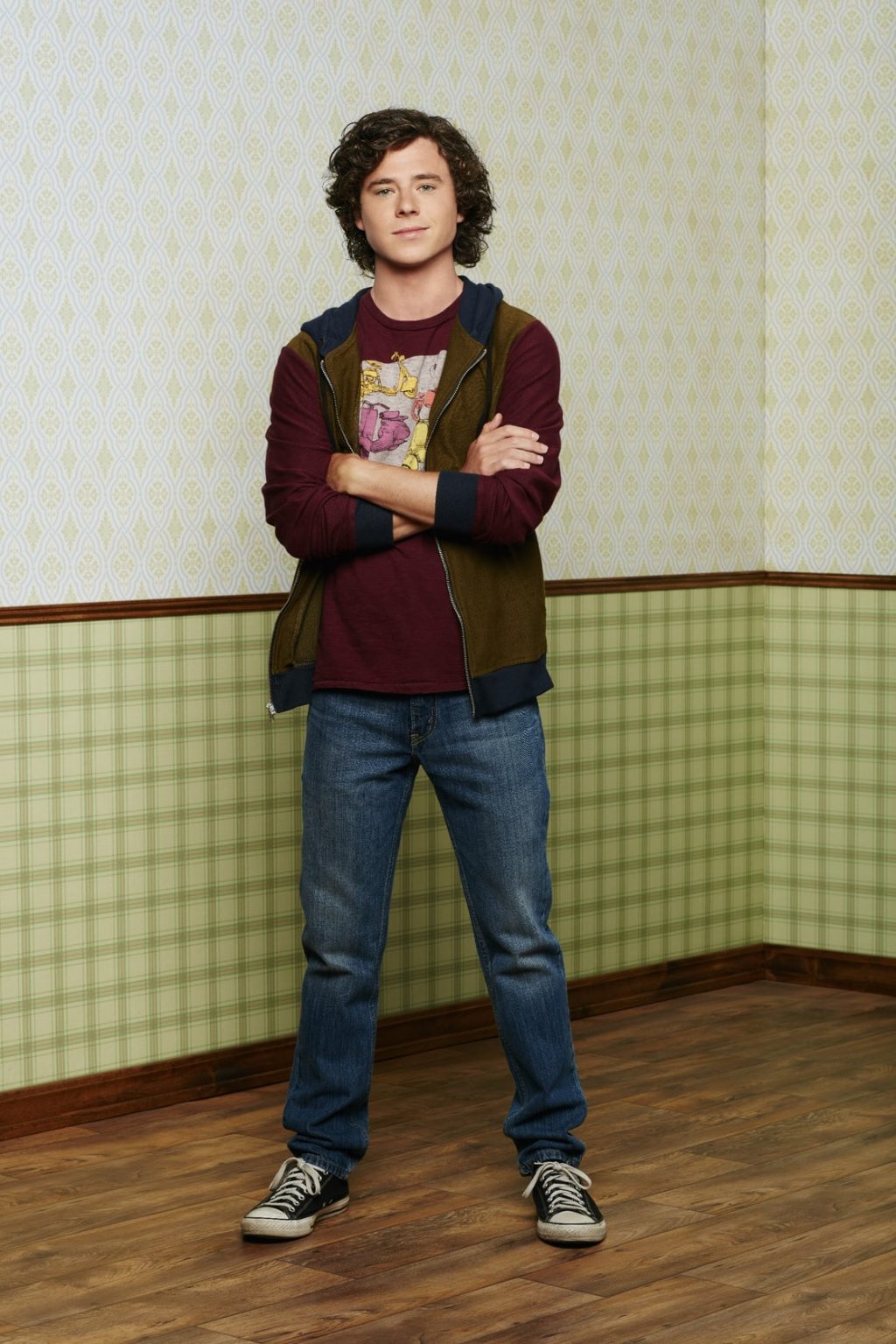 Charlie McDermott's Net Worth, Wife, Height. Dating Girlfriend?