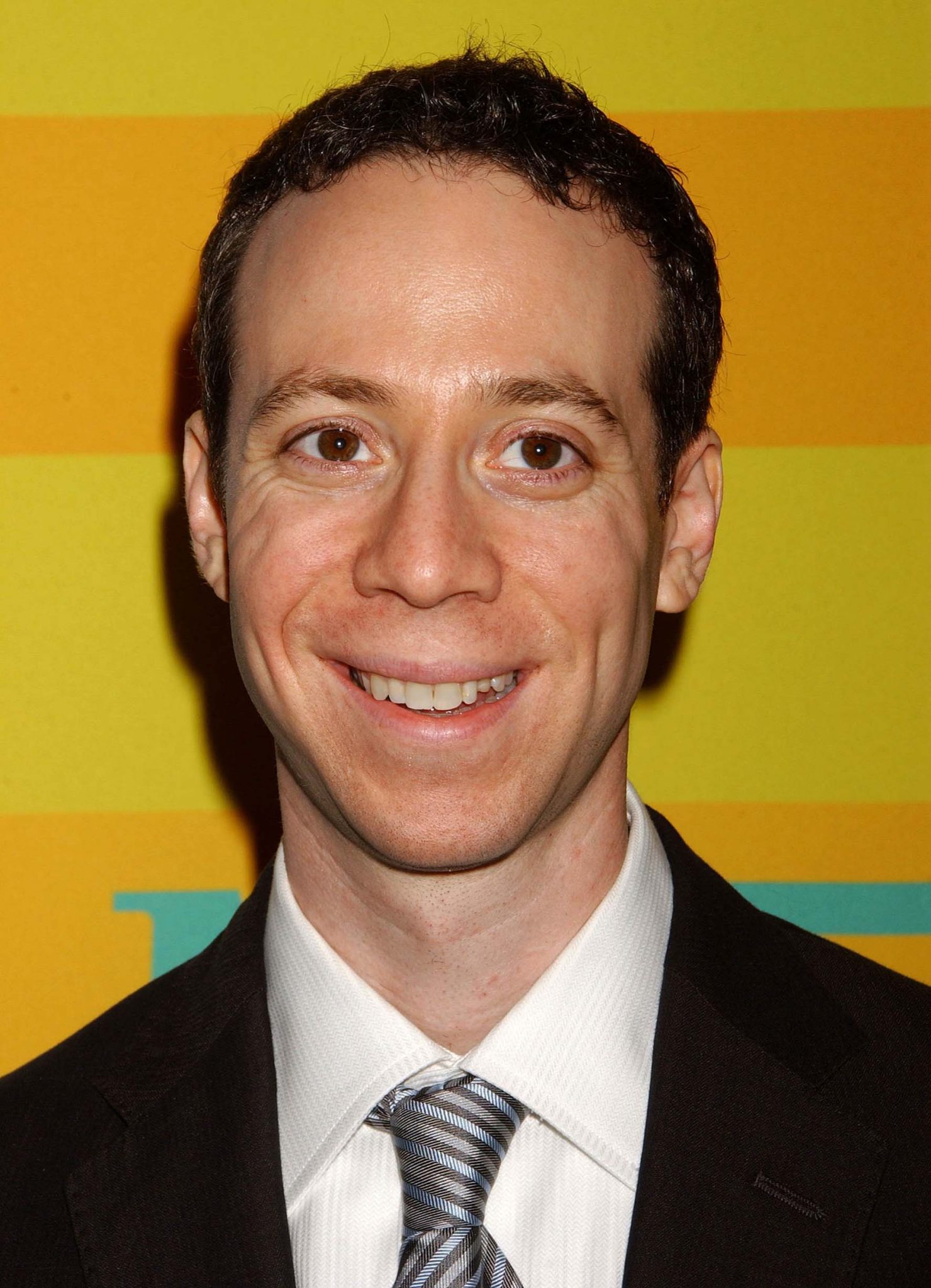 Kevin Sussman's Net Worth, Salary Per Episode, Partner, Wiki