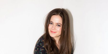 Who is Molly Gordon? How old is she? Age, Measurements