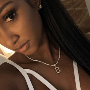 Naked Truth About Instagram Star - Bernice Burgos Biography