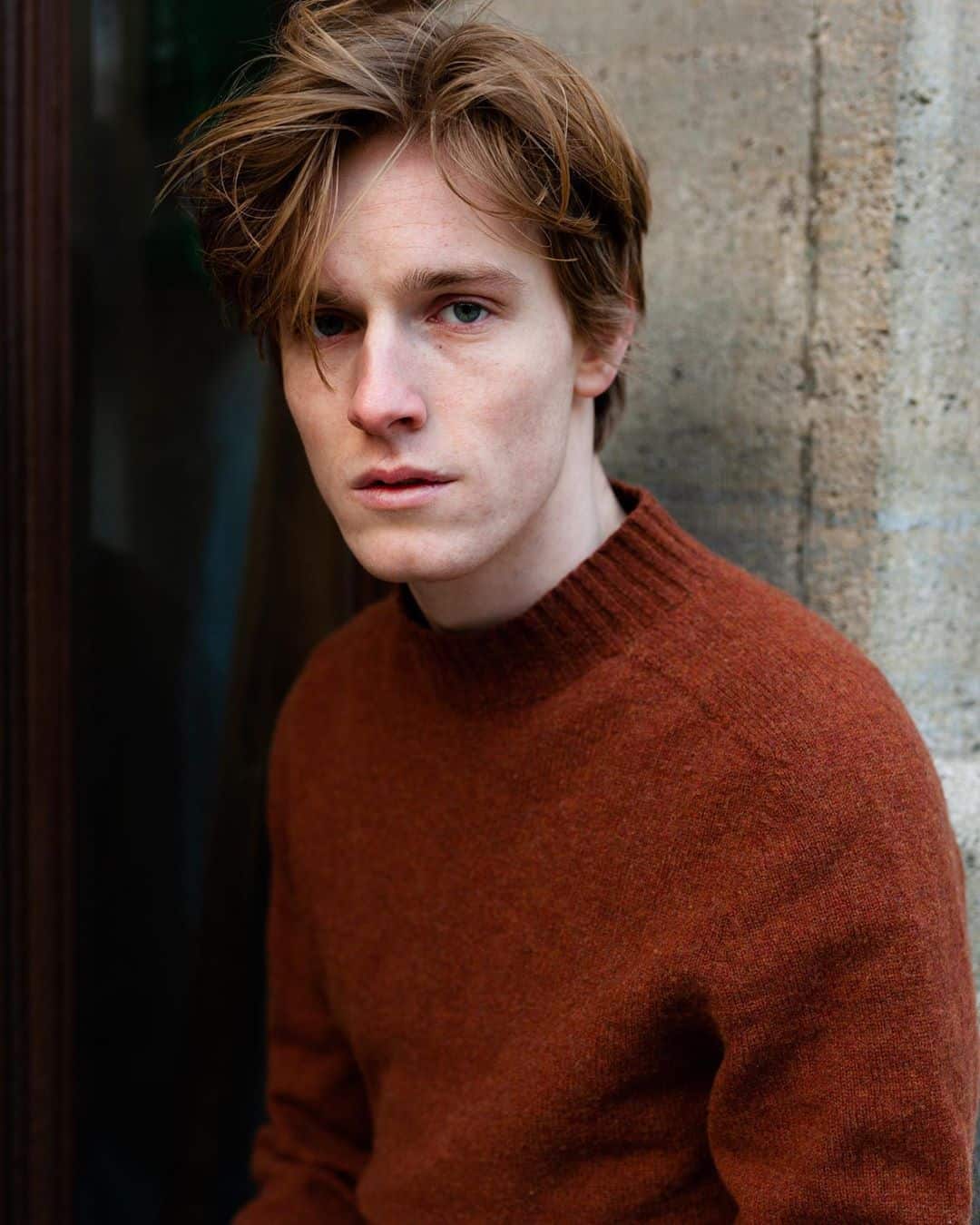 Meet German Actor Louis Hofmann Age, Family, Net Worth