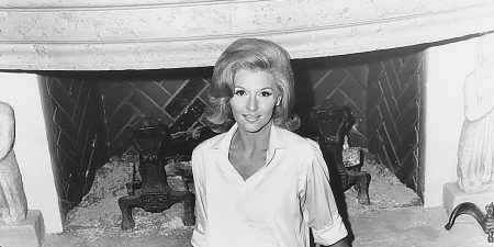 Where is Nancy Kovack today? What is she doing now? Wiki