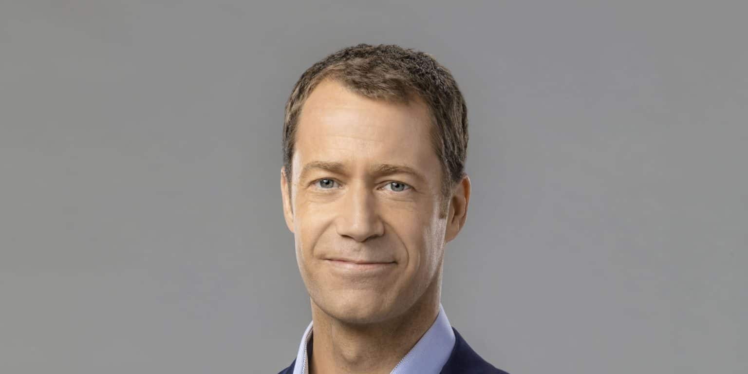 Colin Ferguson's Biography, Net Worth, Wife, Son, Height