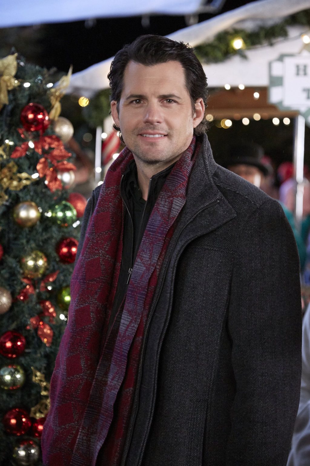 Details About Kristoffer Polaha: Wife, Net Worth, Family, Wiki