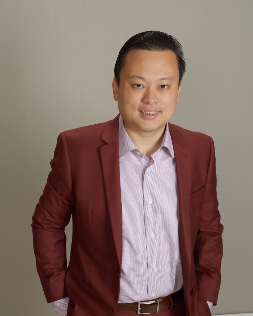 What is American Idol William Hung doing now? Net Worth, Bio