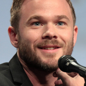 Meet Shawn Ashmore's Identical Twin Brother - Aaron Ashmore