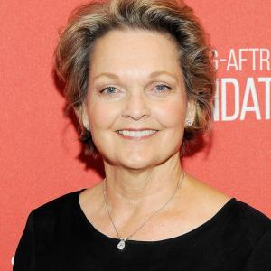 What is Pamela Reed doing now? Net Worth, Husband, Wiki