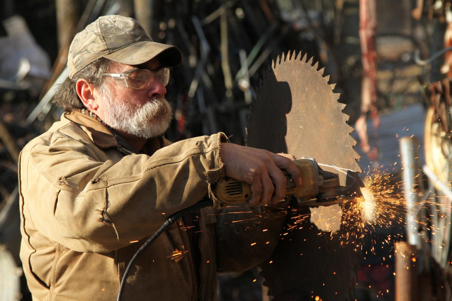 What happened to Preston Roberts of “Mountain Men”?