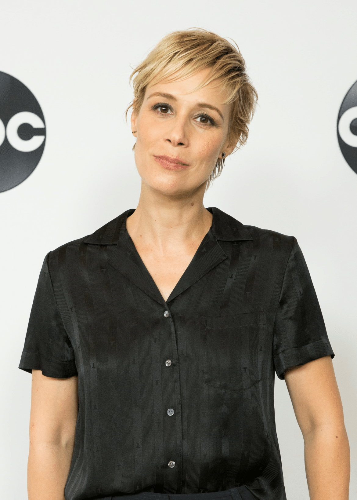 Liza Weil's Biography: Ex-Husband, Net Worth, Weight Loss, Sister