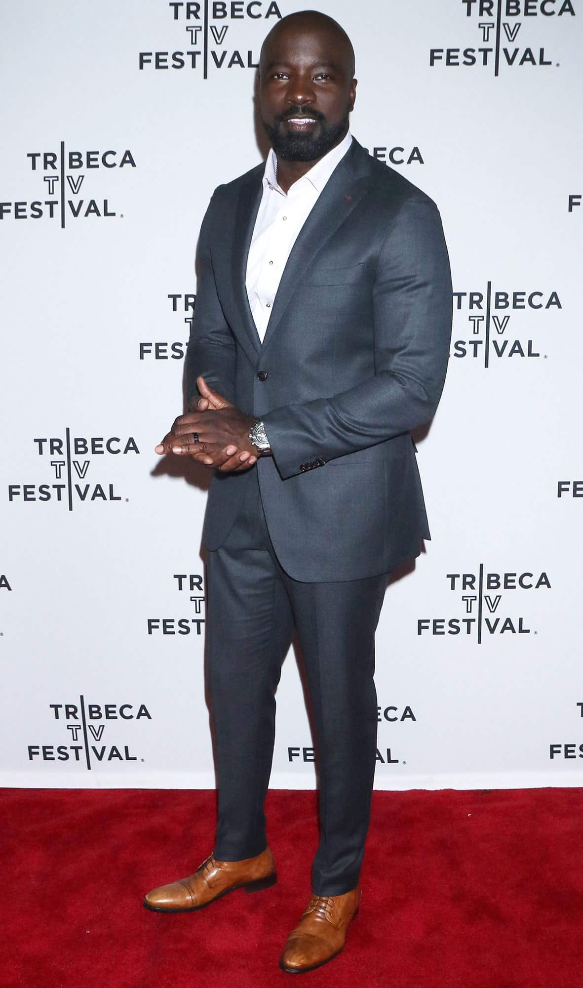 How tall is Mike Colter? Height, Net Worth, Wife, Daughter, Wiki