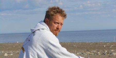 What happened to Scott Meisterheim on Bering Sea Gold?