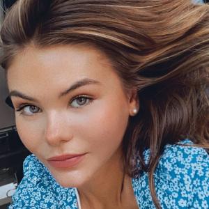 Ashley Tervort's Age, Husband, Measurements, Net Worth, Wiki