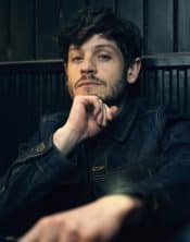 Iwan Rheon (aka Ramsay Bolton in GoT) Age, Height, Net Worth