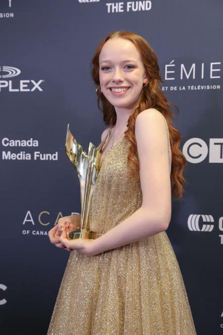 How old is Amybeth McNulty? Age, Teeth, Height, Parents, Dating