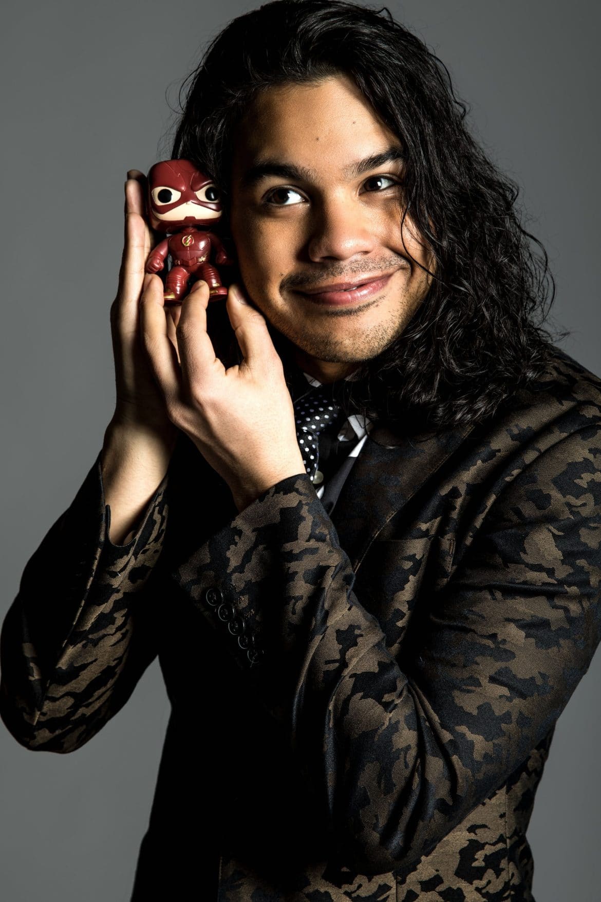 Why is Carlos Valdes leaving 'The Flash'? Wife, Net Worth, Hair