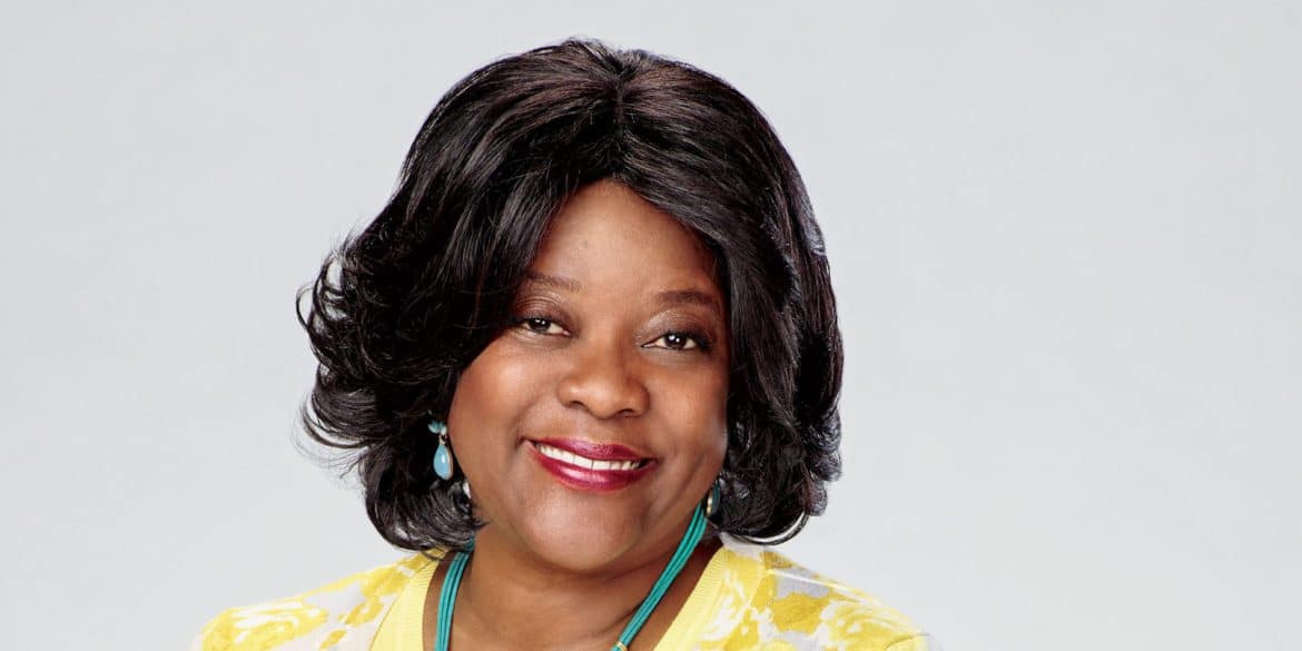 Loretta Devine's Net Worth, Age, Husband, Children, Biography