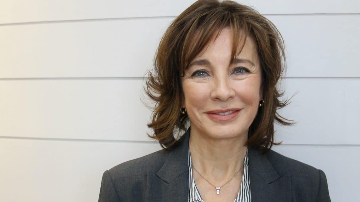 Where is Anne Archer now? Net Worth, Husband, Children, Height