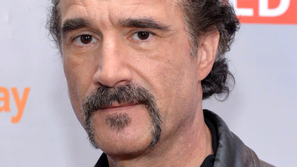 What is Elias Koteas doing after he left Chicago PD? Net Worth