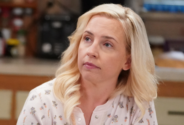 About Lecy Goranson from 'Roseanne': Net Worth, Husband, Bio