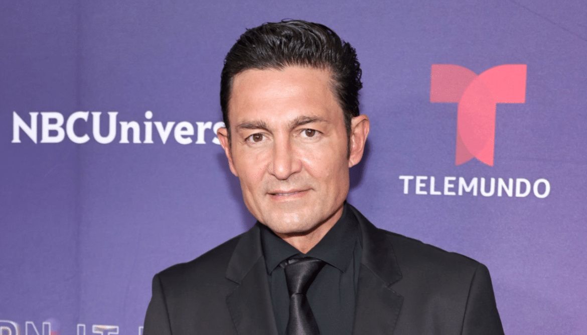 What is Fernando Colunga doing now? Spouse, Net Worth, Age